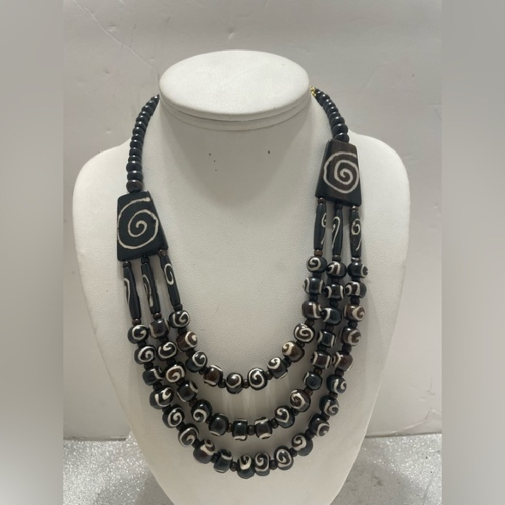 FAMILY STATEMENT HEART  NECKLACE 2025